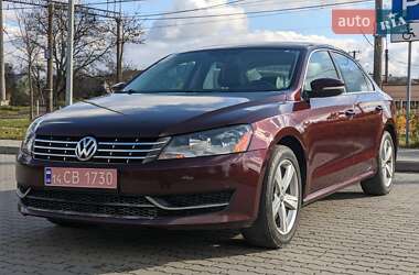 Седан Volkswagen Passat 2013 в Львове