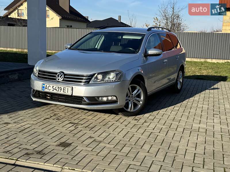 Универсал Volkswagen Passat 2013 в Луцке фото 4 Универсал Volkswagen Passat 2013 в Луцке