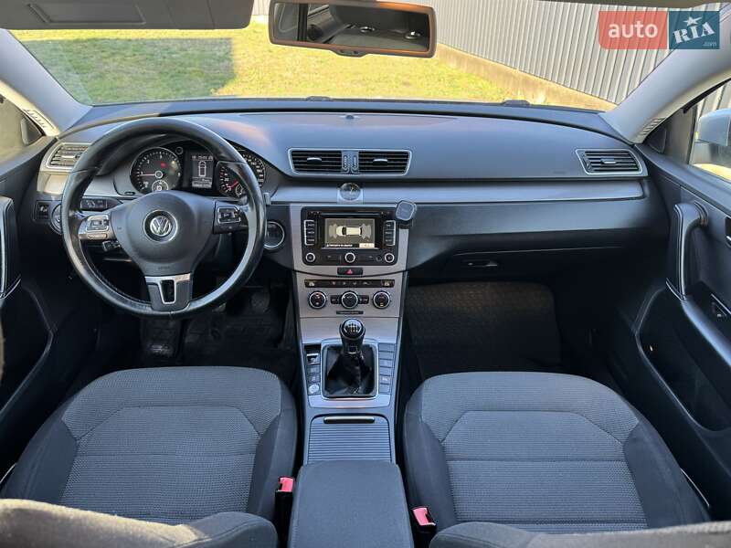 Универсал Volkswagen Passat 2013 в Луцке фото 12 Универсал Volkswagen Passat 2013 в Луцке