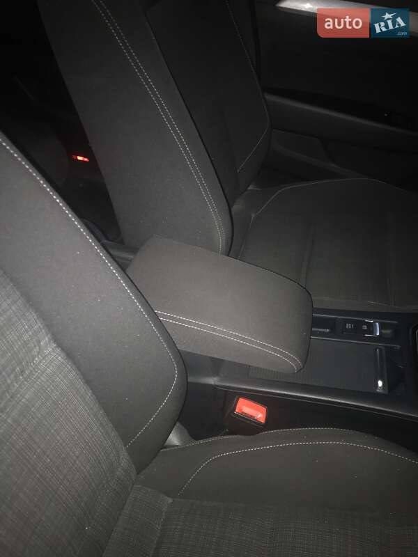 Седан Volkswagen Passat 2020 в Самборе фото 14 Седан Volkswagen Passat 2020 в Самборе