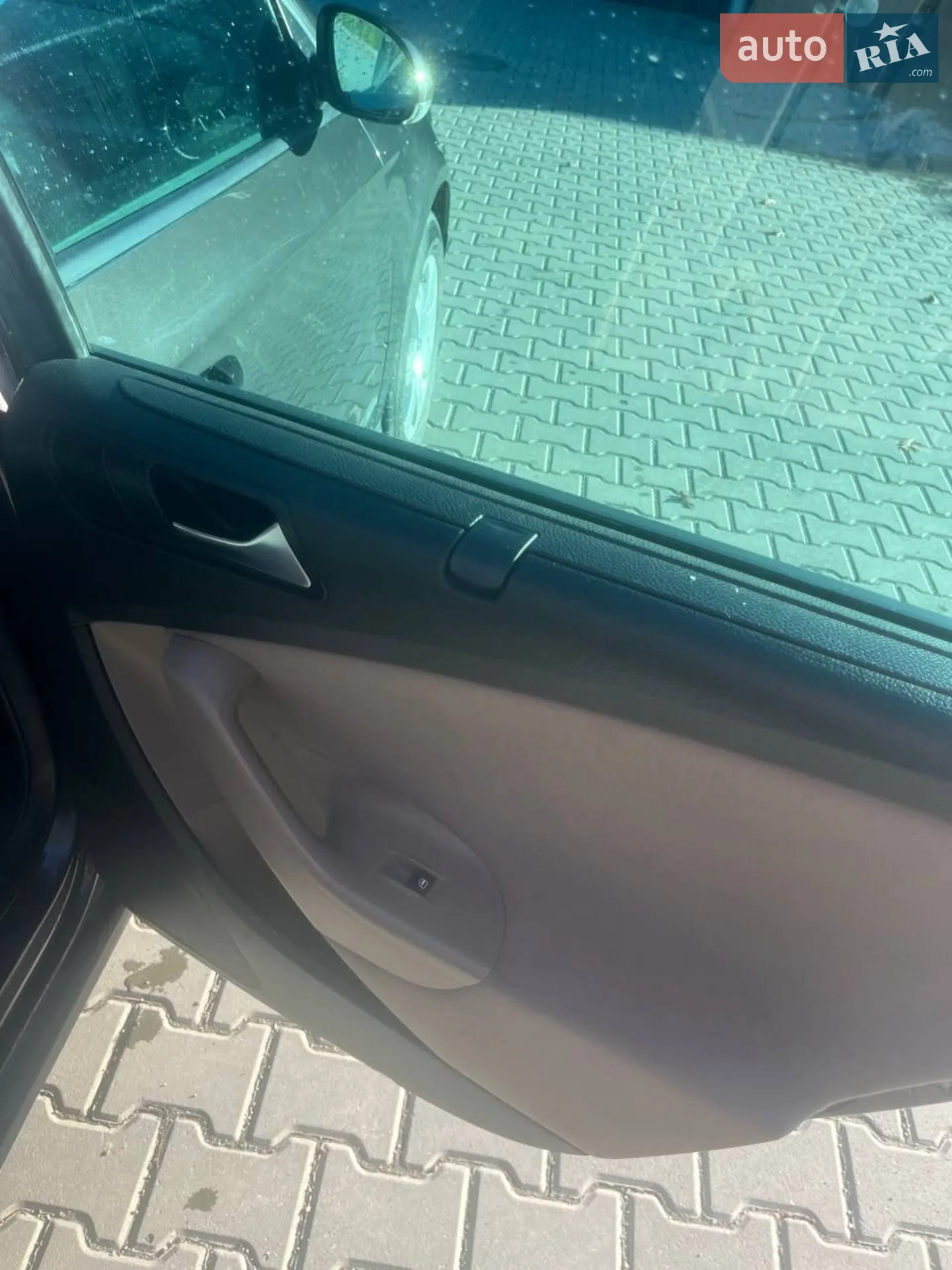 2010 Volkswagen Passat - мініатюра 22