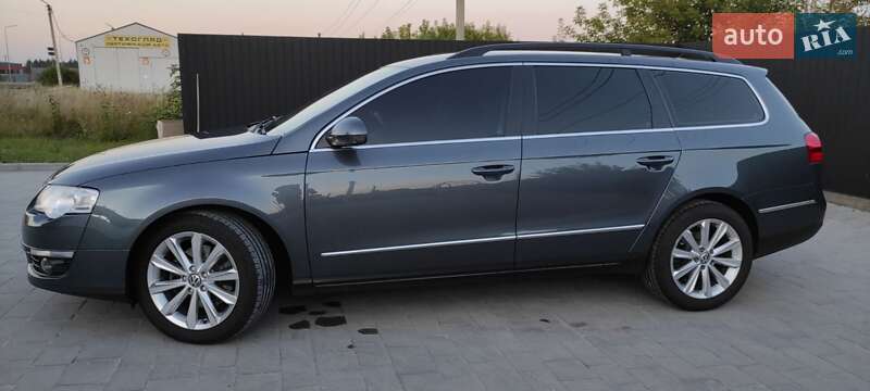 Универсал Volkswagen Passat 2009 в Мостиске