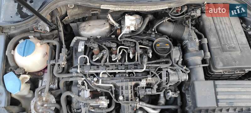 Универсал Volkswagen Passat 2009 в Мостиске