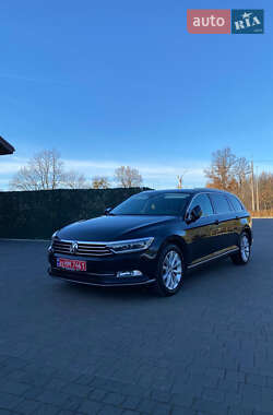 Універсал Volkswagen Passat 2019 в Луцьку