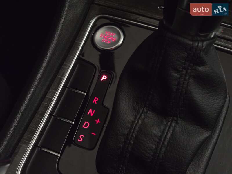 Седан Volkswagen Passat 2017 в Николаеве фото 20 Седан Volkswagen Passat 2017 в Николаеве