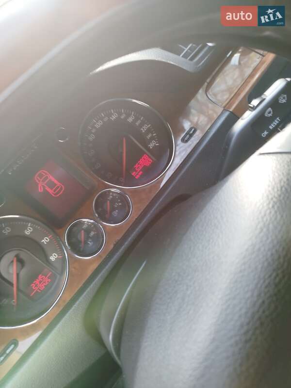 Седан Volkswagen Passat 2005 в Овруче