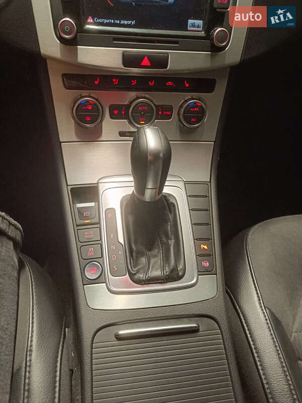 Седан Volkswagen Passat 2013 в Черновцах фото 7 Седан Volkswagen Passat 2013 в Черновцах