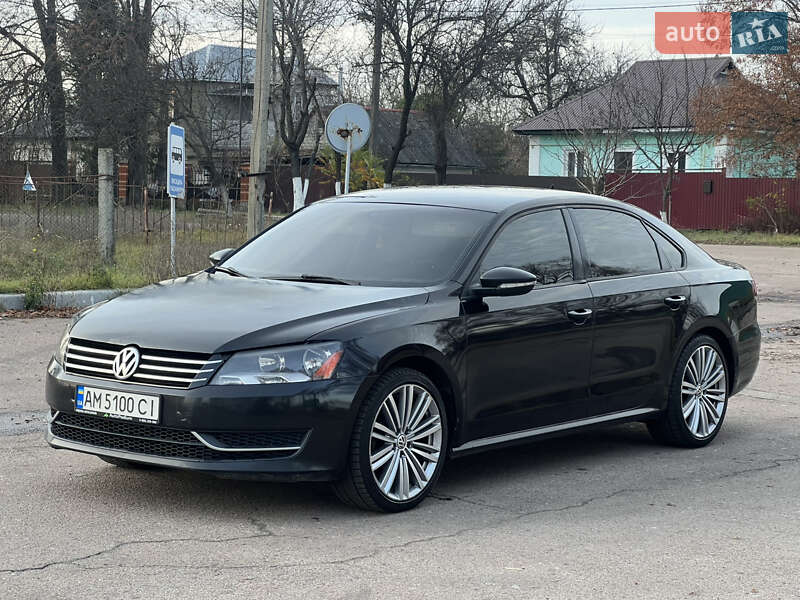 Седан Volkswagen Passat 2011 в Чернигове