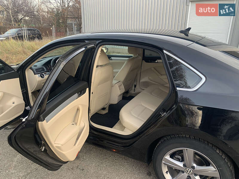 Седан Volkswagen Passat 2012 в Чернігові фото 11 Седан Volkswagen Passat 2012 в Чернігові