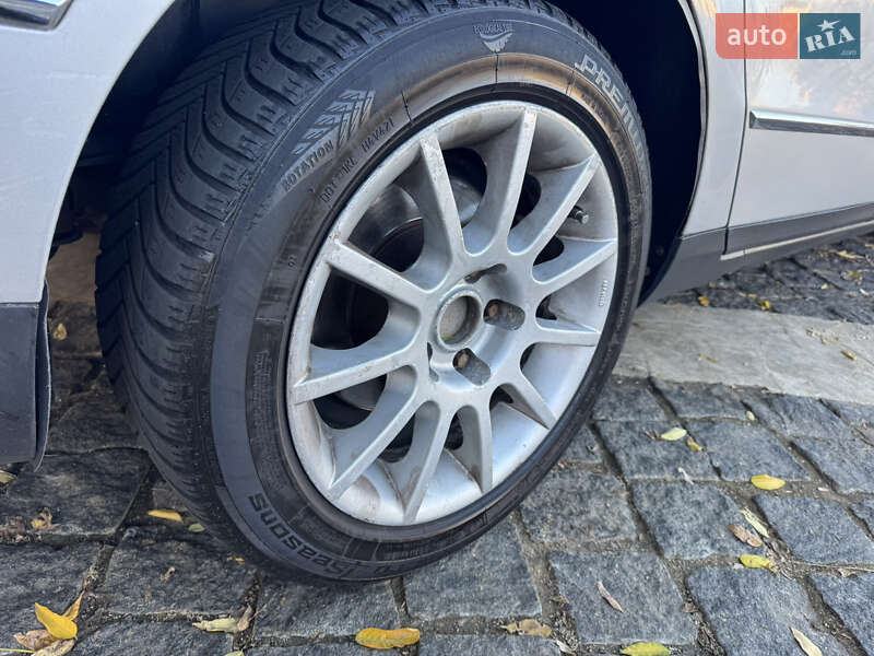 Универсал Volkswagen Passat 2005 в Одессе