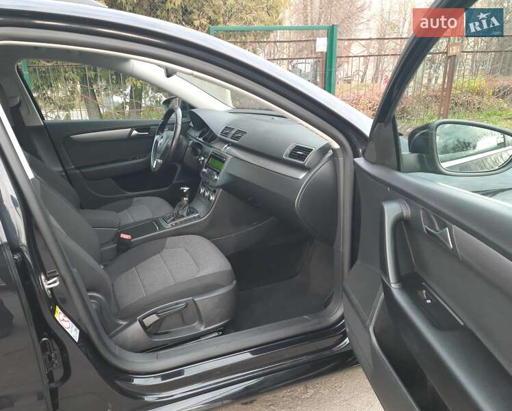 Универсал Volkswagen Passat 2012 в Хмельницком фото 58 Универсал Volkswagen Passat 2012 в Хмельницком
