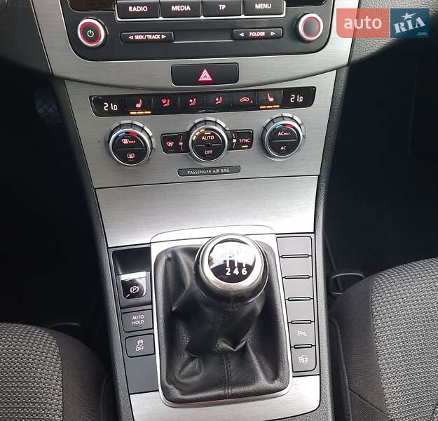 Универсал Volkswagen Passat 2012 в Хмельницком фото 69 Универсал Volkswagen Passat 2012 в Хмельницком