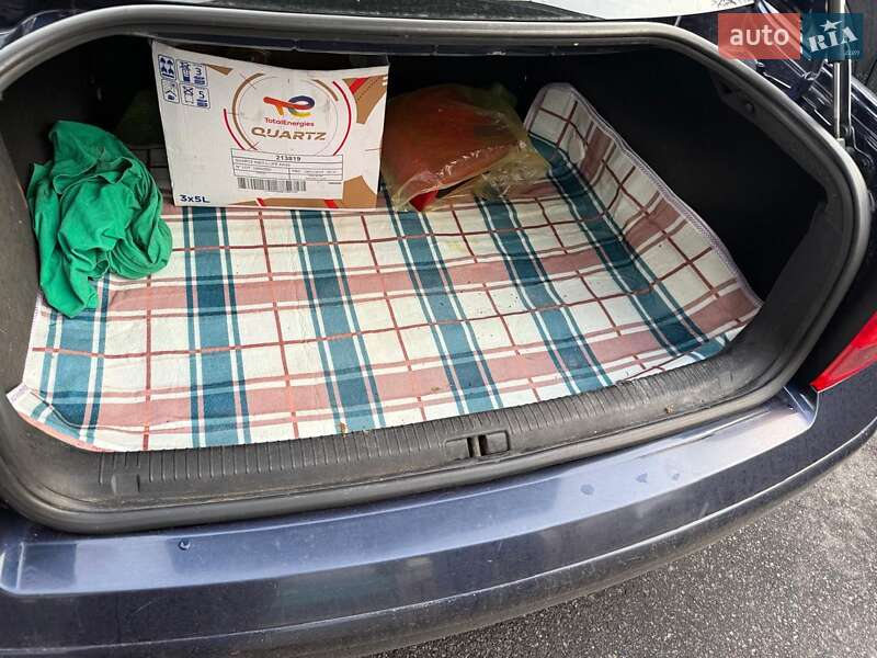 Седан Volkswagen Passat 2000 в Житомире фото 13 Седан Volkswagen Passat 2000 в Житомире