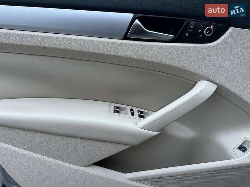 Седан Volkswagen Passat 2012 в Одессе фото 19 Седан Volkswagen Passat 2012 в Одессе