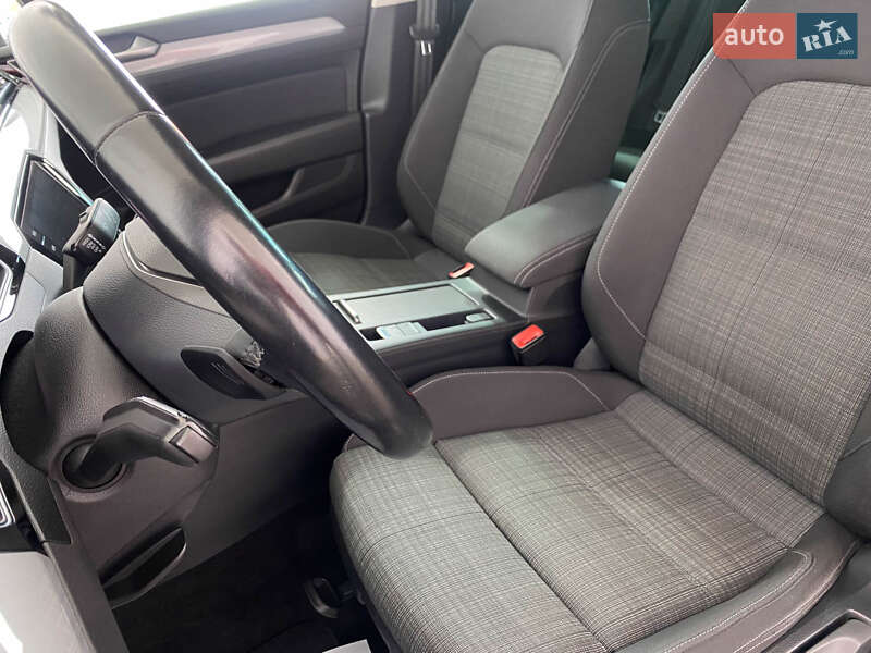 Универсал Volkswagen Passat 2020 в Львове фото 8 Универсал Volkswagen Passat 2020 в Львове