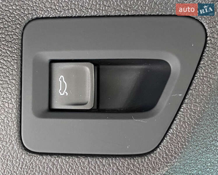 Универсал Volkswagen Passat 2020 в Львове фото 17 Универсал Volkswagen Passat 2020 в Львове