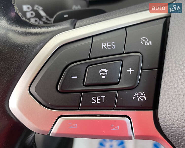 Универсал Volkswagen Passat 2020 в Львове фото 13 Универсал Volkswagen Passat 2020 в Львове