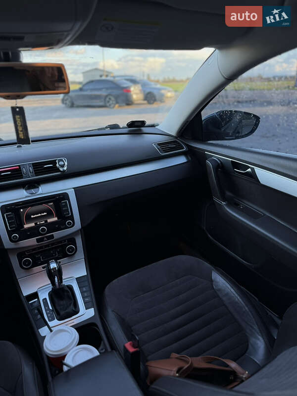 Универсал Volkswagen Passat 2011 в Березному фото 11 Универсал Volkswagen Passat 2011 в Березному