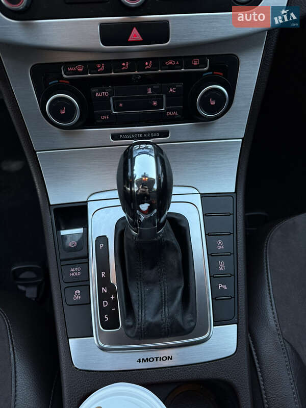Универсал Volkswagen Passat 2011 в Березному фото 17 Универсал Volkswagen Passat 2011 в Березному