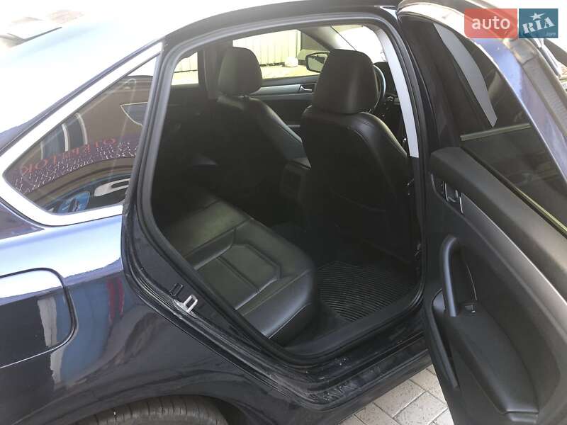 Седан Volkswagen Passat 2015 в Запорожье фото 3 Седан Volkswagen Passat 2015 в Запорожье