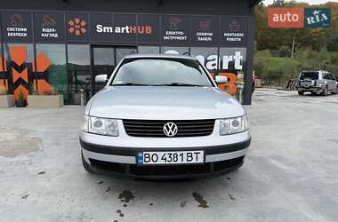 Універсал Volkswagen Passat 1999 в Теофіполі