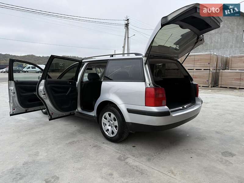 Универсал Volkswagen Passat 1999 в Теофиполе