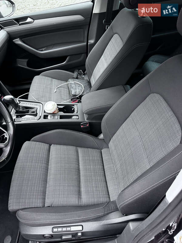 Универсал Volkswagen Passat 2021 в Каменец-Подольском фото 13 Универсал Volkswagen Passat 2021 в Каменец-Подольском