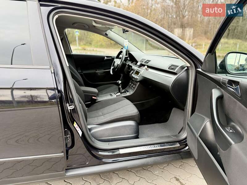 Универсал Volkswagen Passat 2007 в Львове фото 20 Универсал Volkswagen Passat 2007 в Львове