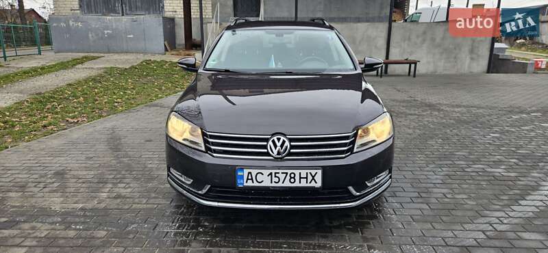 Volkswagen Passat 2011