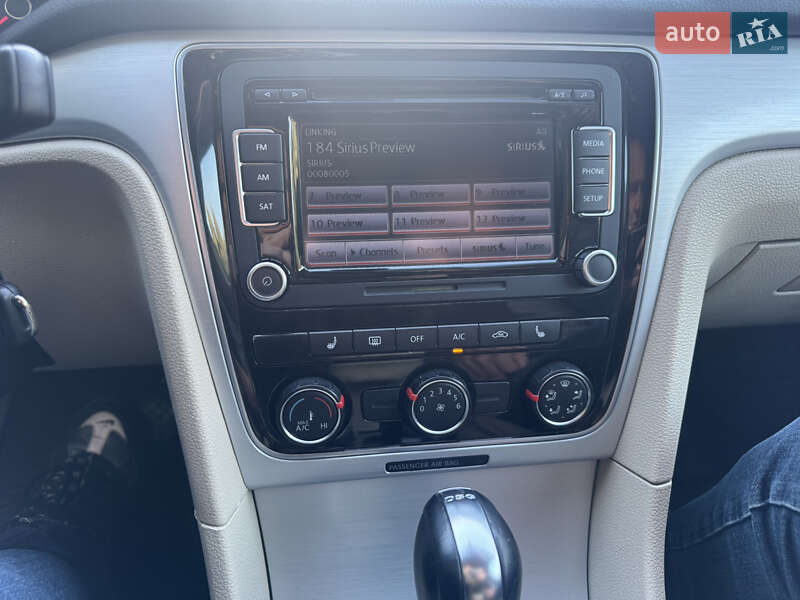 Седан Volkswagen Passat 2013 в Львове фото 18 Седан Volkswagen Passat 2013 в Львове