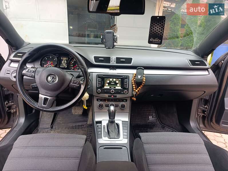 Универсал Volkswagen Passat 2014 в Иршаве