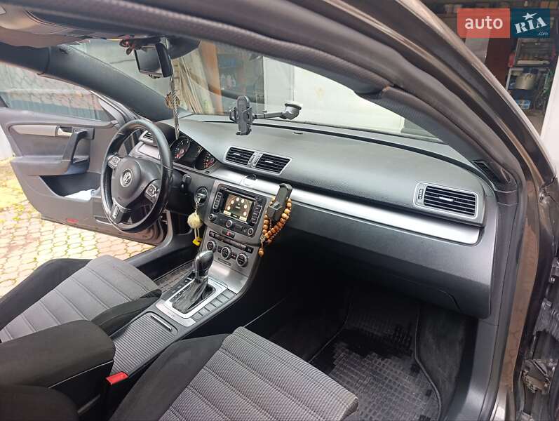 Универсал Volkswagen Passat 2014 в Иршаве