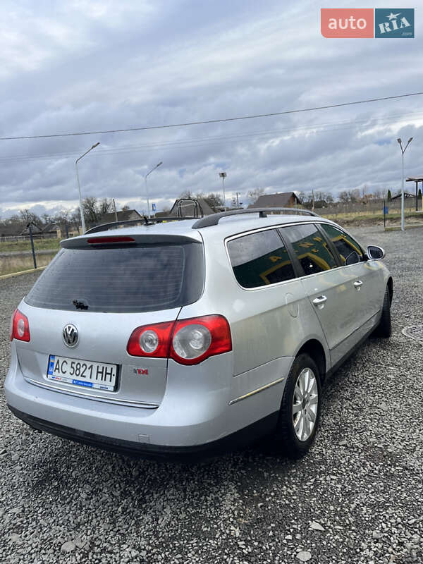 Универсал Volkswagen Passat 2005 в Камне-Каширском