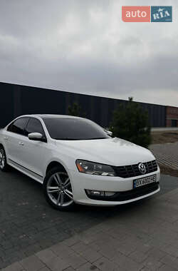 Седан Volkswagen Passat 2014 в Хмельницком
