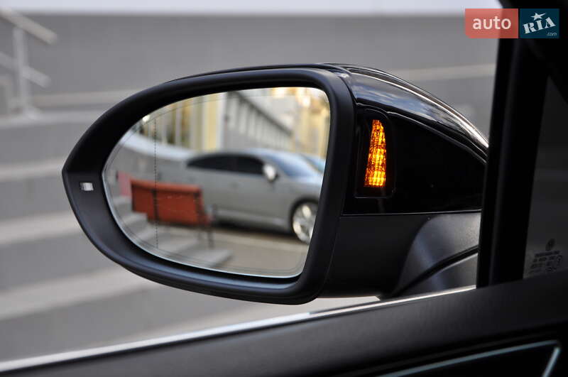 Седан Volkswagen Passat 2017 в Одессе