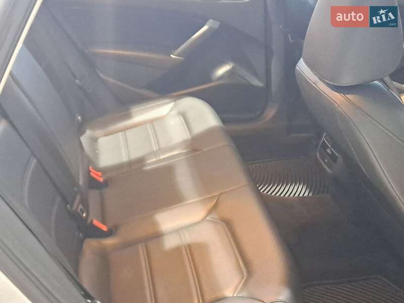 Седан Volkswagen Passat 2016 в Одессе фото 11 Седан Volkswagen Passat 2016 в Одессе