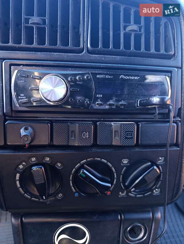 Седан Volkswagen Passat 1991 в Тернополе фото 23 Седан Volkswagen Passat 1991 в Тернополе