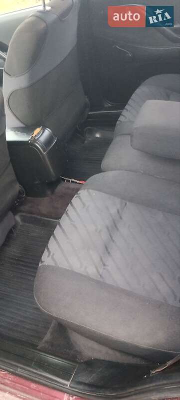 Седан Volkswagen Passat 1996 в Новой Ушице