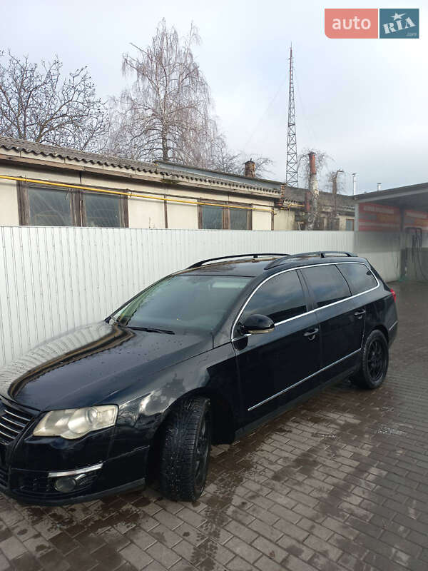 Универсал Volkswagen Passat 2006 в Тальном фото 2 Универсал Volkswagen Passat 2006 в Тальном