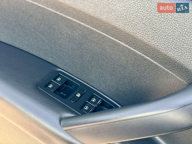 Седан Volkswagen Passat 2014 в Кременчуге фото 20 Седан Volkswagen Passat 2014 в Кременчуге