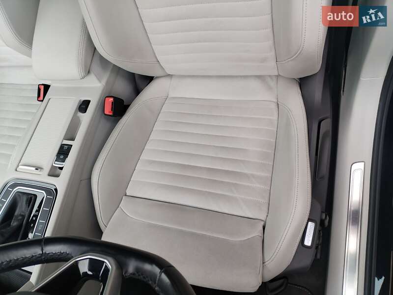 Универсал Volkswagen Passat 2020 в Черкассах