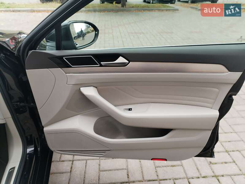 Универсал Volkswagen Passat 2020 в Черкассах