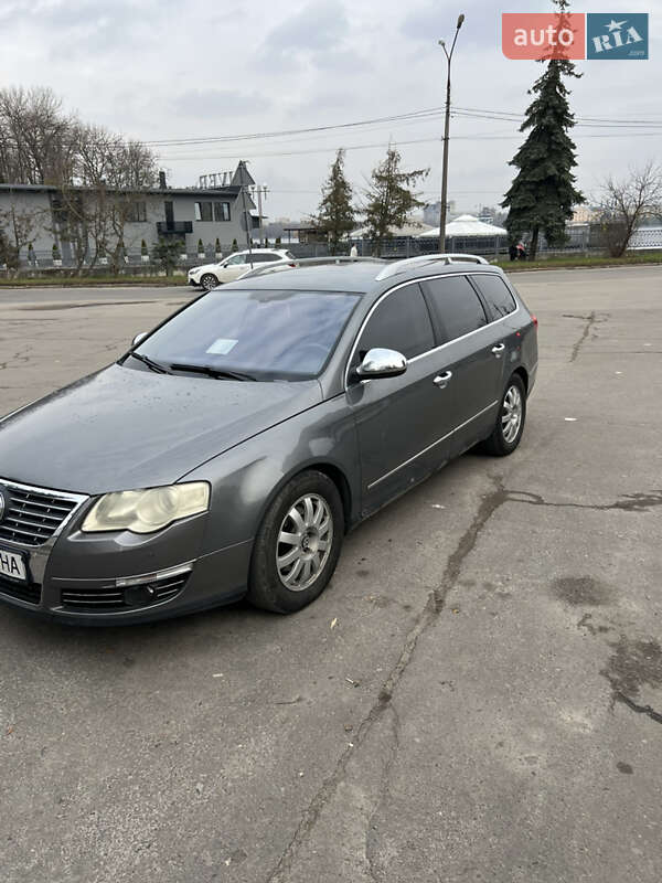 Універсал Volkswagen Passat 2006 в Тернополі
