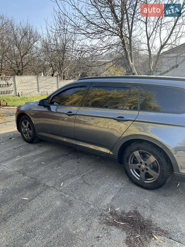 Универсал Volkswagen Passat 2015 в Тульчине фото 6 Универсал Volkswagen Passat 2015 в Тульчине