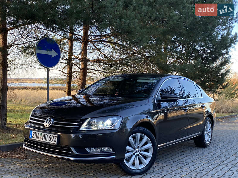Седан Volkswagen Passat 2014 в Дрогобыче