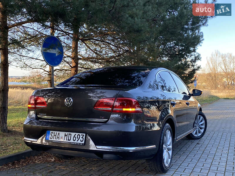 Седан Volkswagen Passat 2014 в Дрогобыче