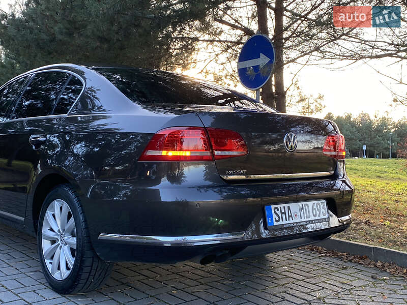 Седан Volkswagen Passat 2014 в Дрогобыче