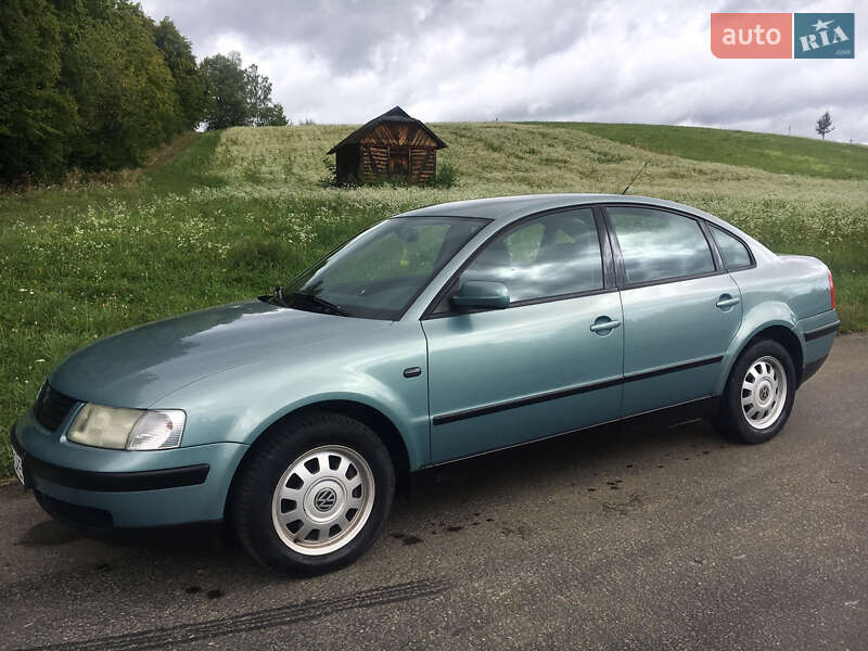 Седан Volkswagen Passat 1998 в Коломые фото Седан Volkswagen Passat 1998 в Коломые