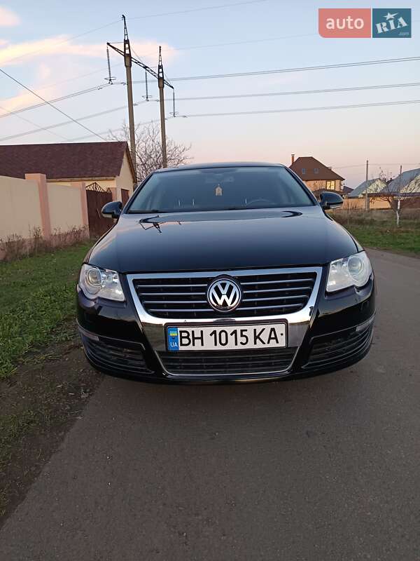 Седан Volkswagen Passat 2008 в Одессе