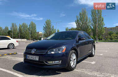 Седан Volkswagen Passat 2012 в Днепре